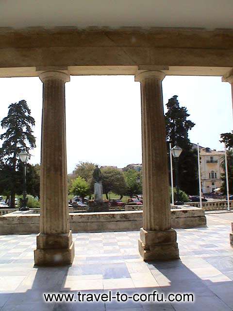 ANAKTORA - SAINT MICHAEL AND GEORGE PALACE - The Doric columns that are found to the main entrance of the palace.